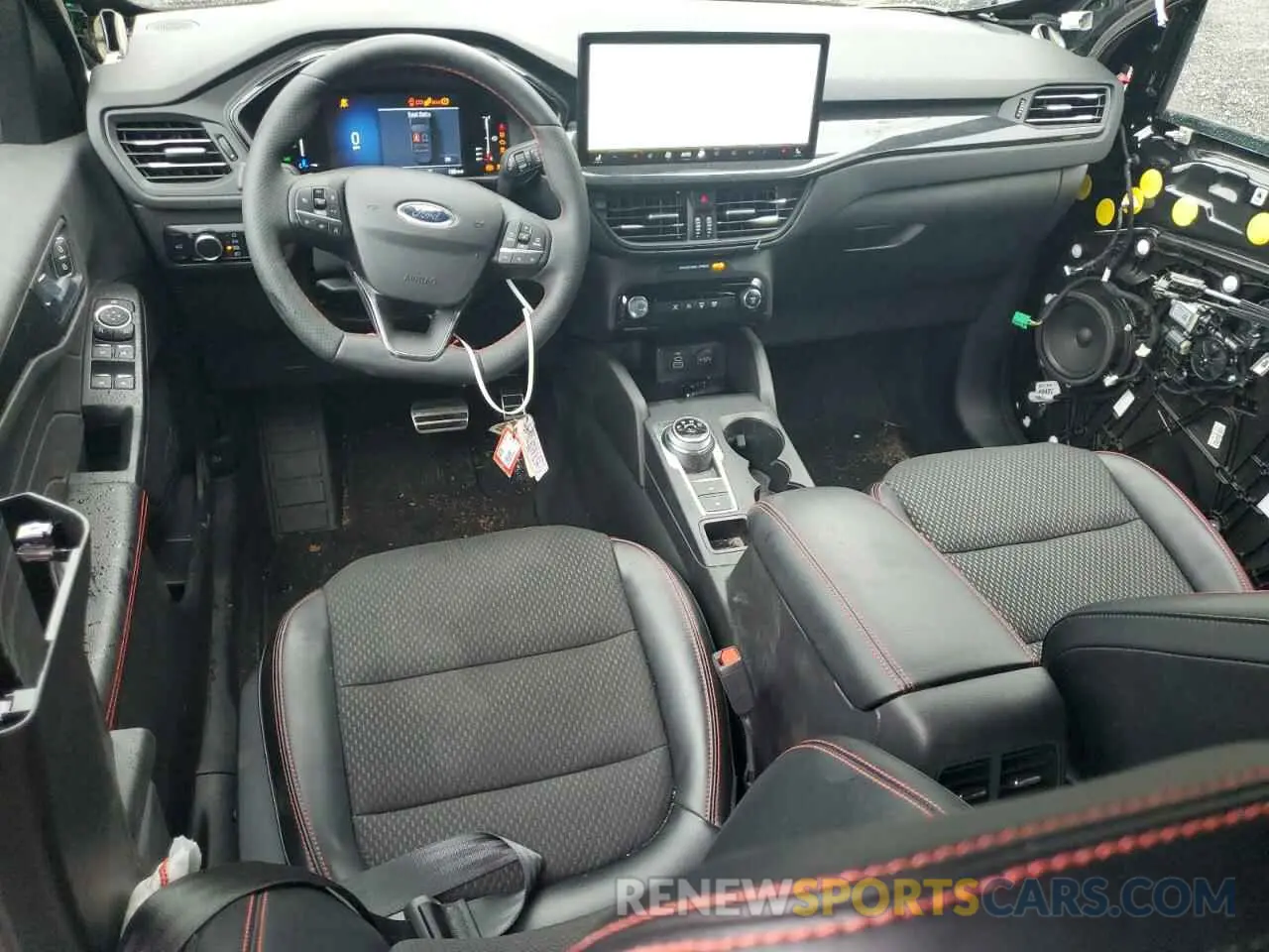 8 fotografías del automóvil dañado 1FMCU0MN5RUA47999 FORD ESCAPE ST 2024