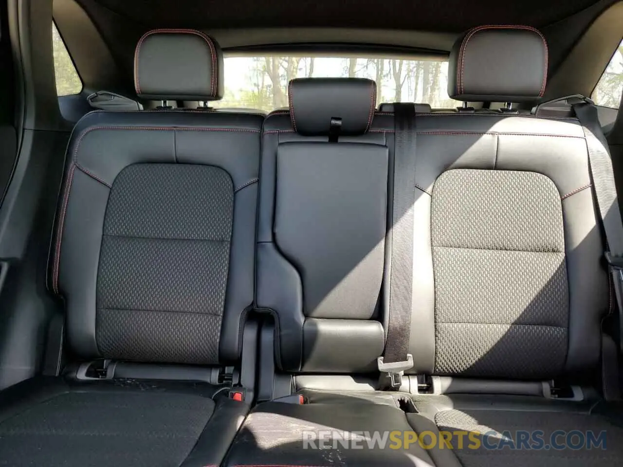 10 fotografías del automóvil dañado 1FMCU0MN8RUA81421 FORD ESCAPE ST 2024