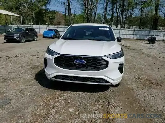 14 fotografías del automóvil dañado 1FMCU0MN8RUA81421 FORD ESCAPE ST 2024