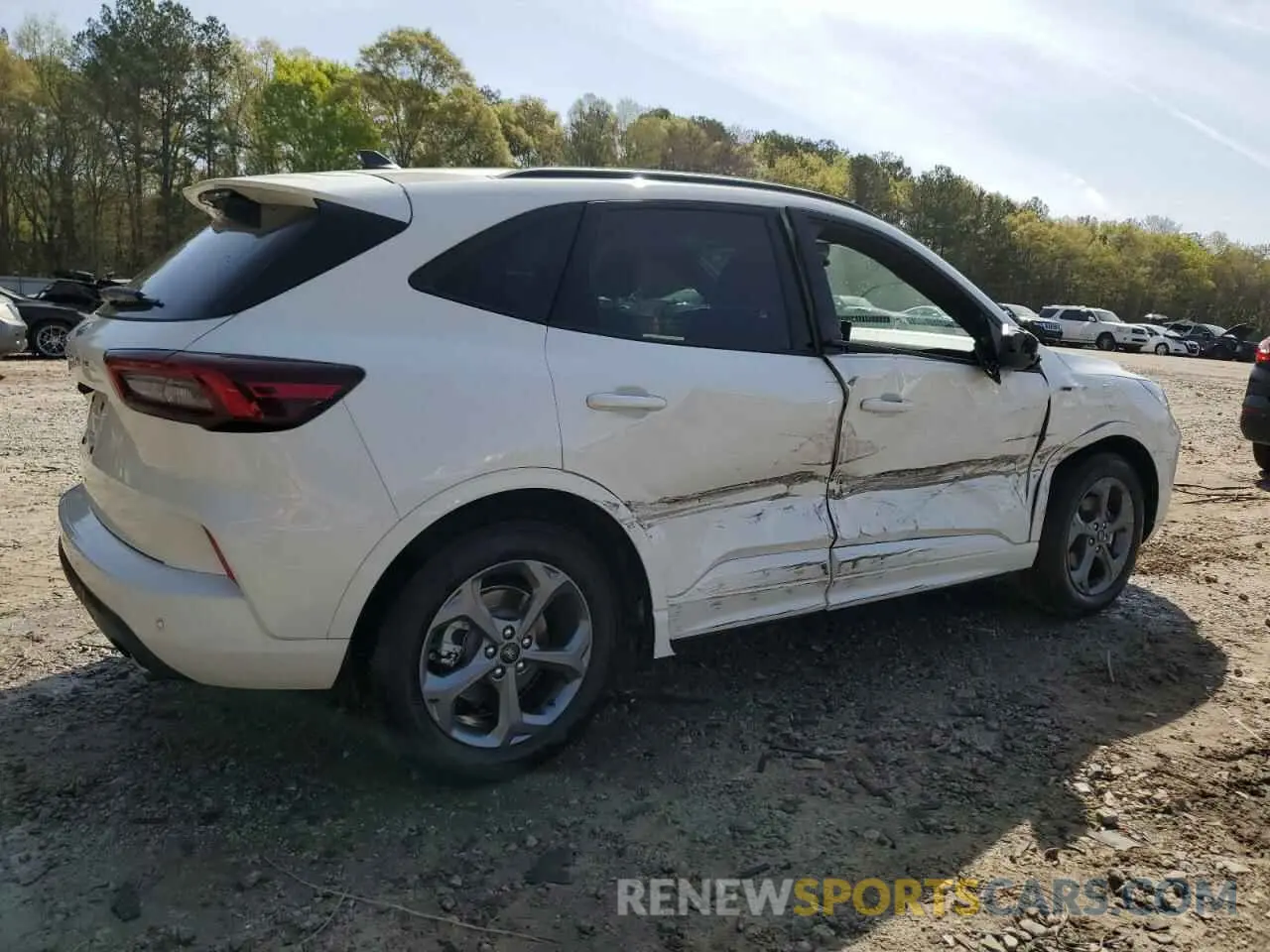 3 fotografías del automóvil dañado 1FMCU0MN8RUA81421 FORD ESCAPE ST 2024
