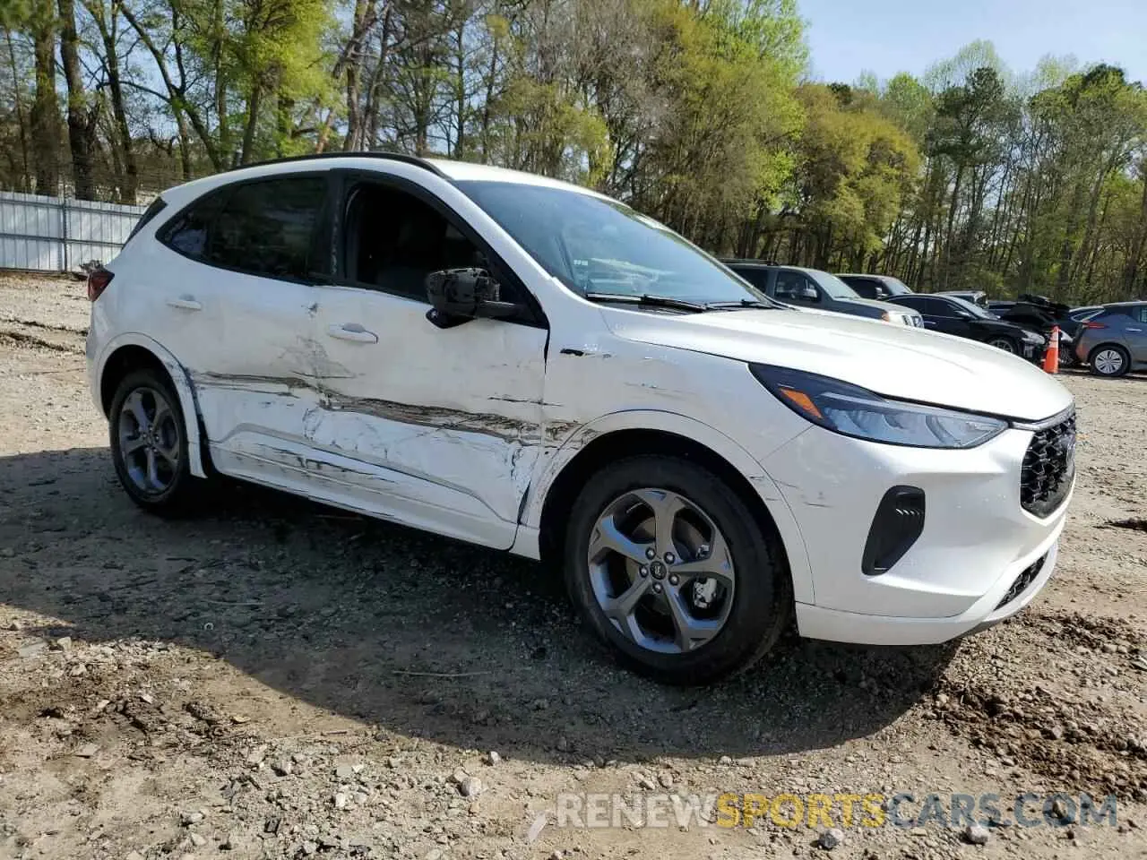 4 fotografías del automóvil dañado 1FMCU0MN8RUA81421 FORD ESCAPE ST 2024