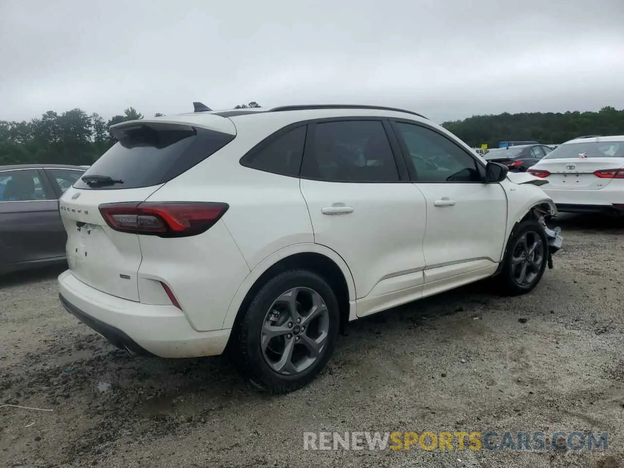 3 fotografías del automóvil dañado 1FMCU0MZ8RUA25112 FORD ESCAPE ST 2024