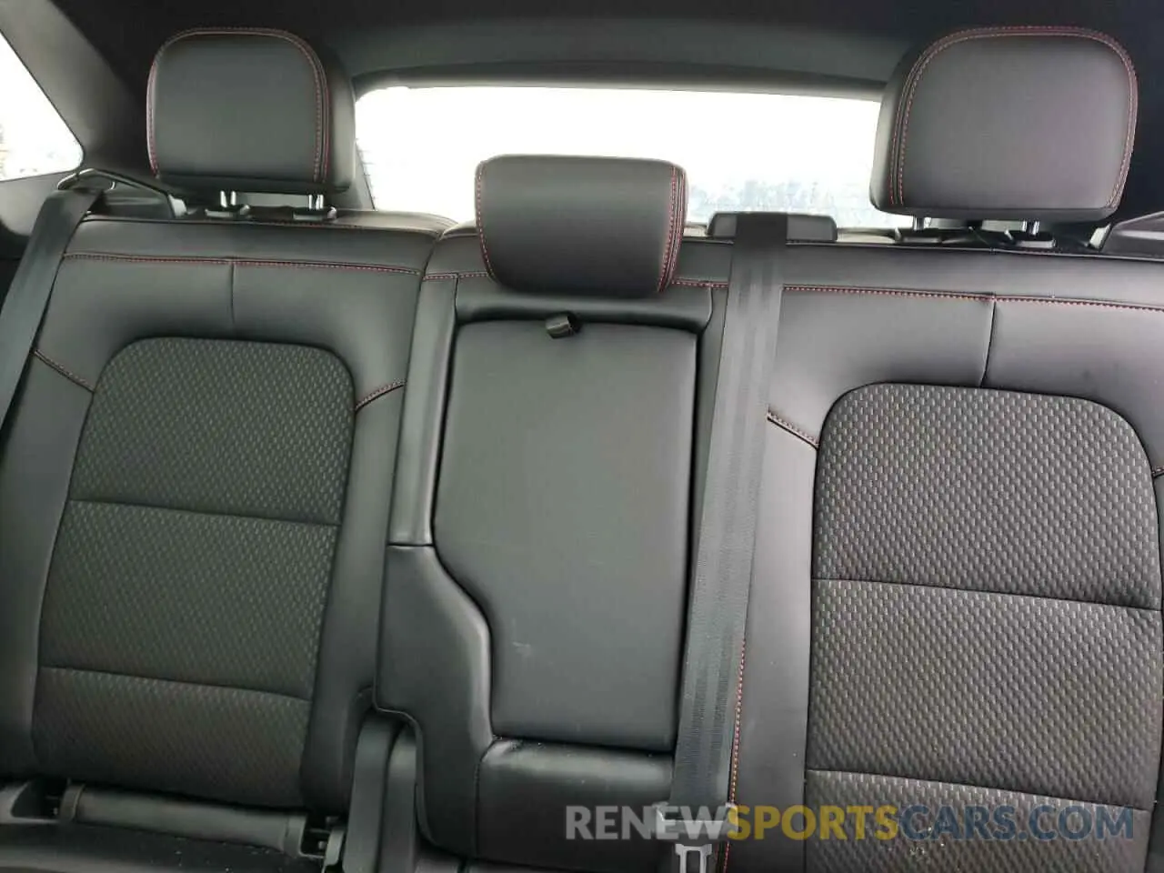 10 fotografías del automóvil dañado 1FMCU9MN3RUA14536 FORD ESCAPE ST 2024