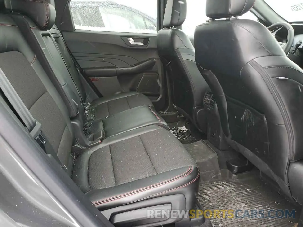 11 fotografías del automóvil dañado 1FMCU9MN3RUA14536 FORD ESCAPE ST 2024