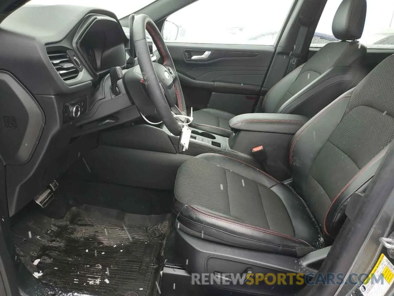 7 fotografías del automóvil dañado 1FMCU9MN3RUA14536 FORD ESCAPE ST 2024
