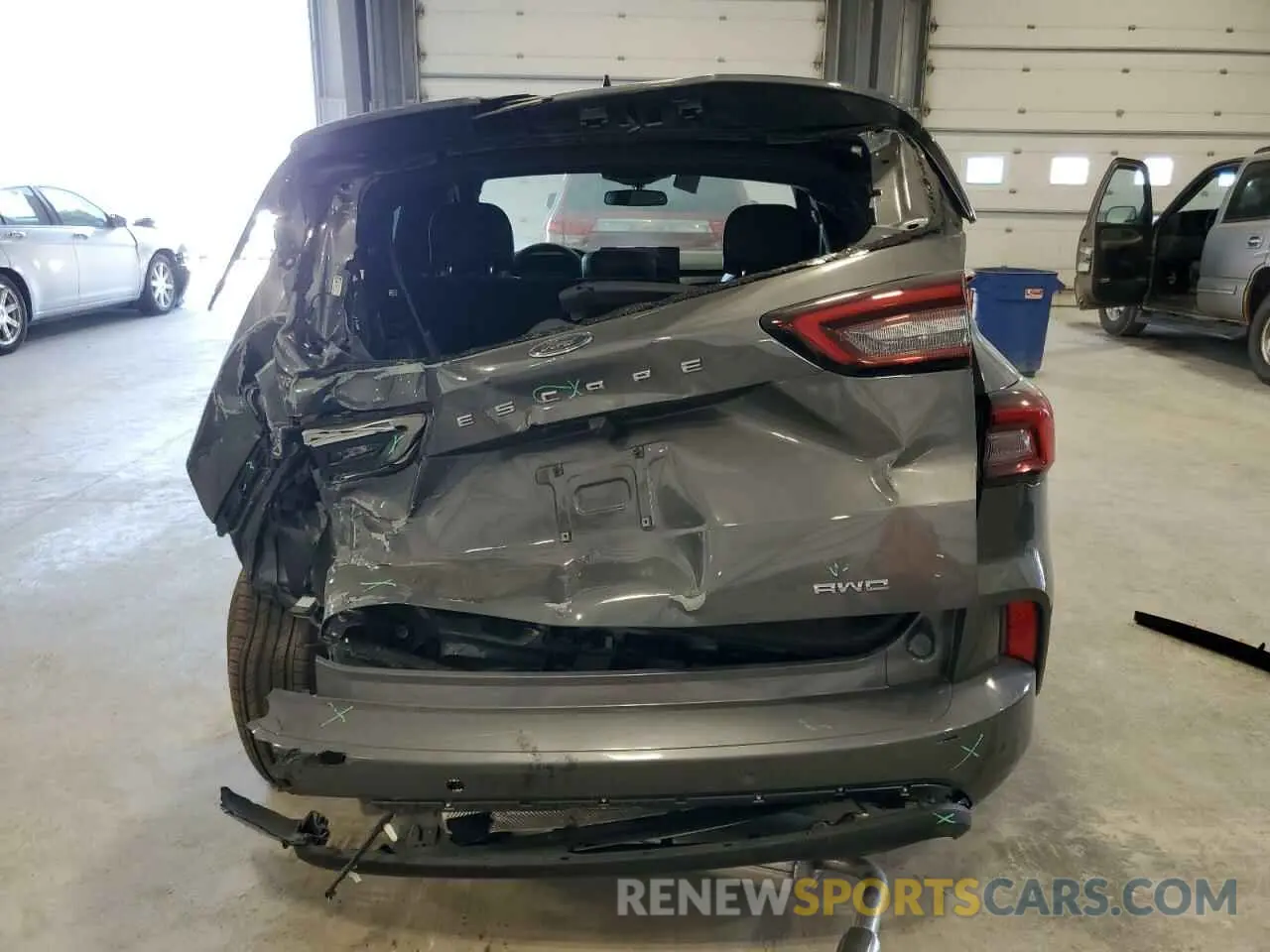 6 fotografías del automóvil dañado 1FMCU9MN3RUA62425 FORD ESCAPE ST 2024