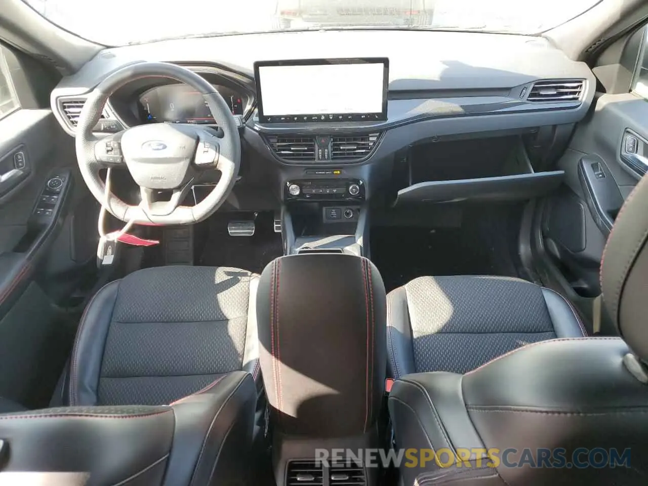 8 fotografías del automóvil dañado 1FMCU9MN8RUA38363 FORD ESCAPE ST 2024
