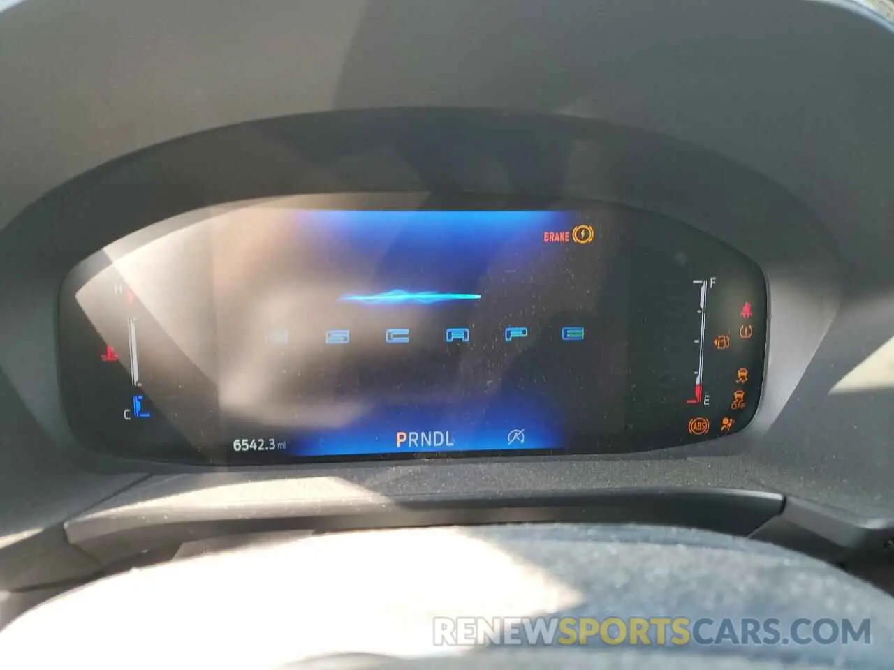 9 fotografías del automóvil dañado 1FMCU9MN8RUA38363 FORD ESCAPE ST 2024