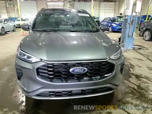 14 fotografías del automóvil dañado 1FMCU9MN9RUA92304 FORD ESCAPE ST 2024