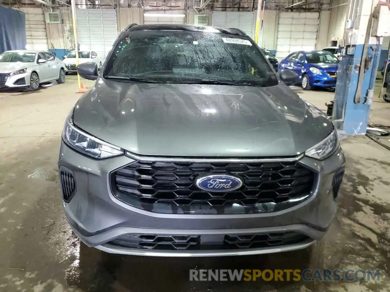 5 fotografías del automóvil dañado 1FMCU9MN9RUA92304 FORD ESCAPE ST 2024