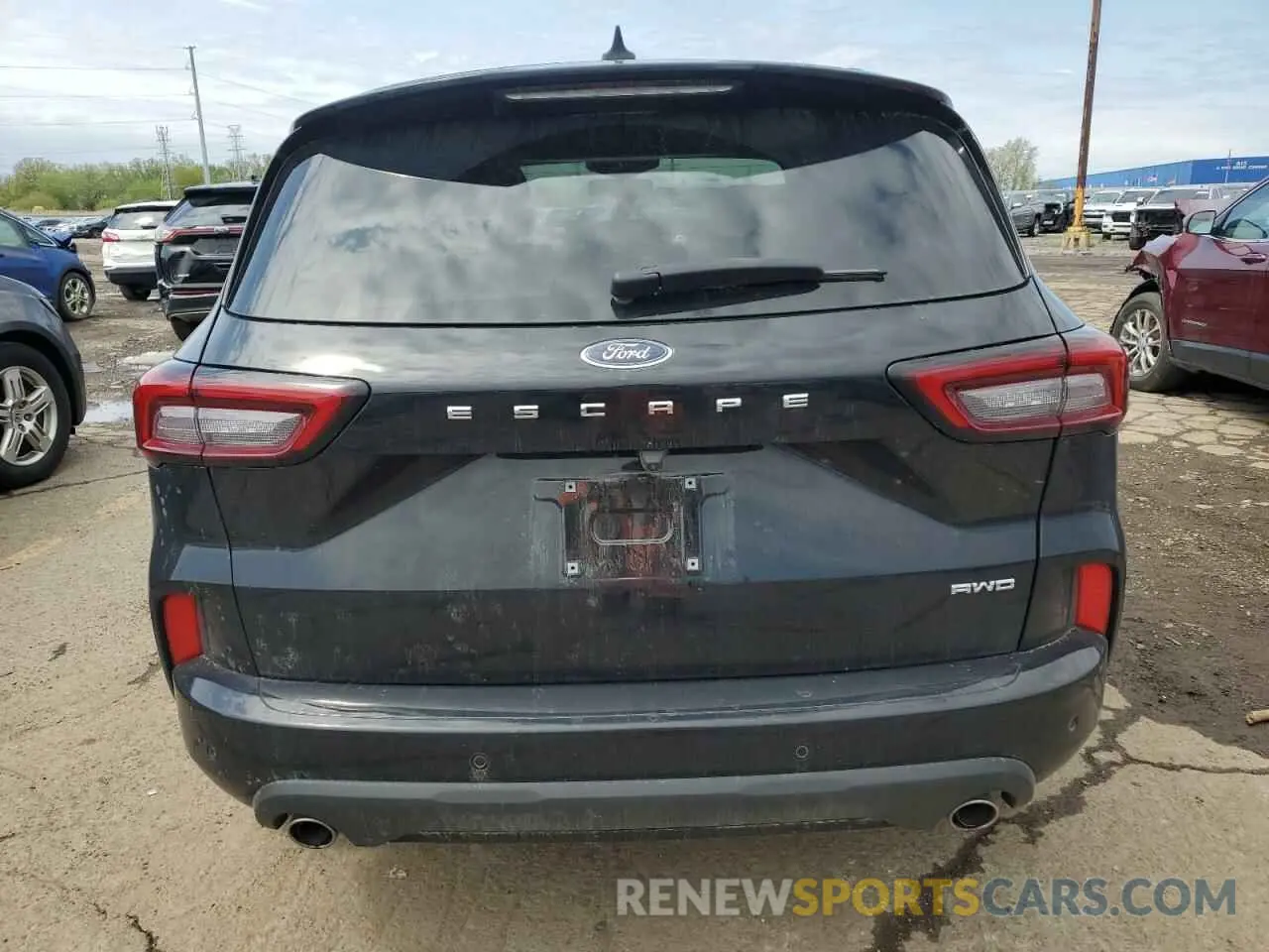 6 fotografías del automóvil dañado 1FMCU9PA3RUA80335 FORD ESCAPE ST 2024