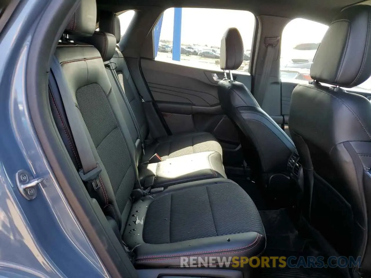 11 fotografías del automóvil dañado 1FMCU9PZ9RUA17584 FORD ESCAPE ST 2024