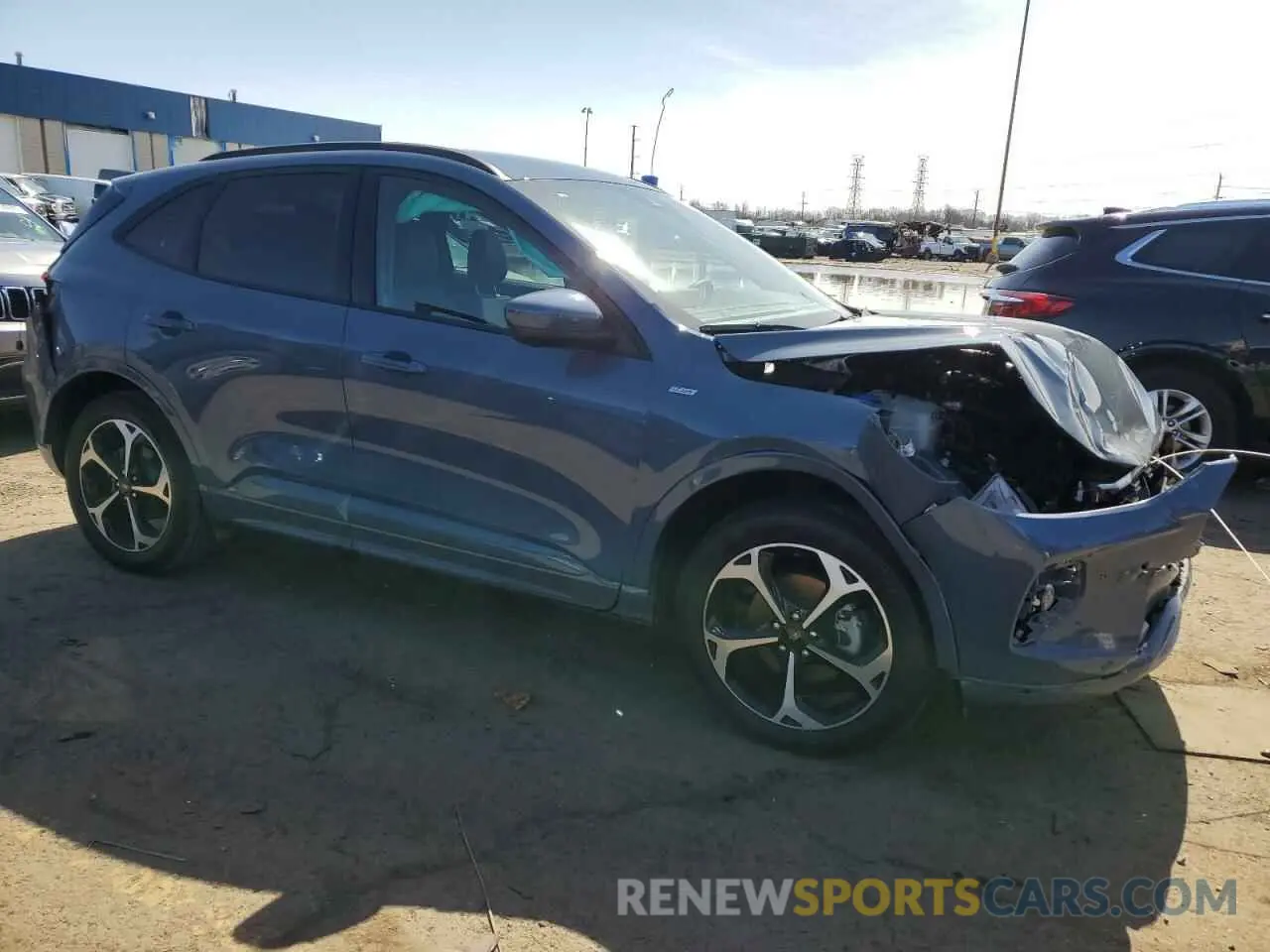 4 fotografías del automóvil dañado 1FMCU9PZ9RUA17584 FORD ESCAPE ST 2024
