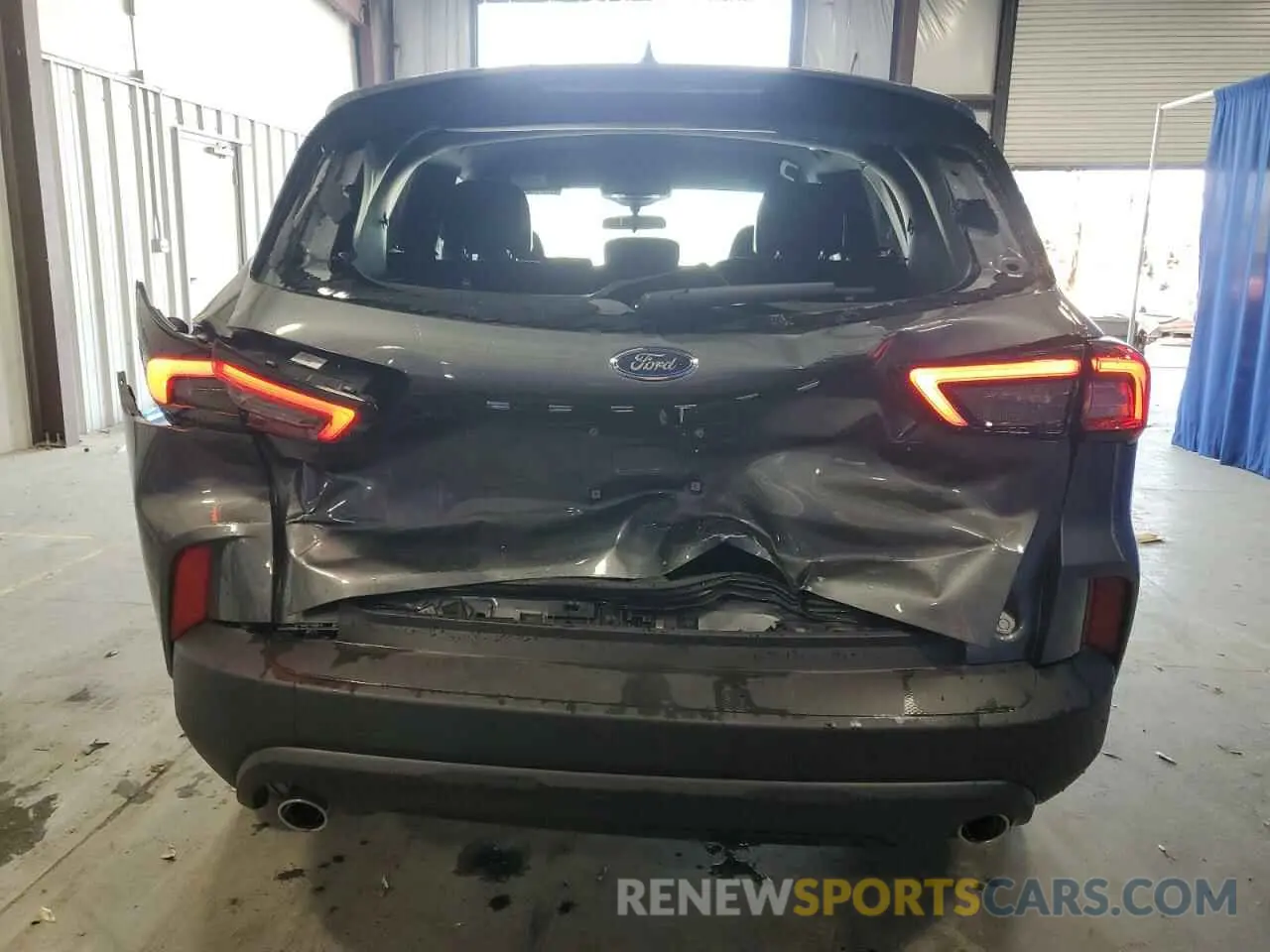 6 fotografías del automóvil dañado 1FMCU0MN5SUA63805 FORD ESCAPE ST 2025