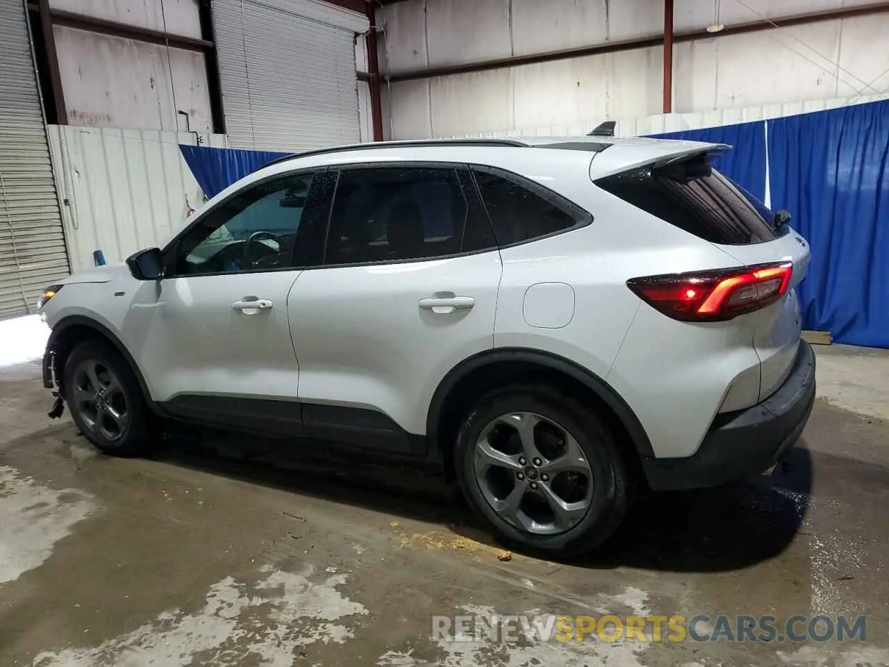 2 fotografías del automóvil dañado 1FMCU9MN0SUA10949 FORD ESCAPE ST 2025