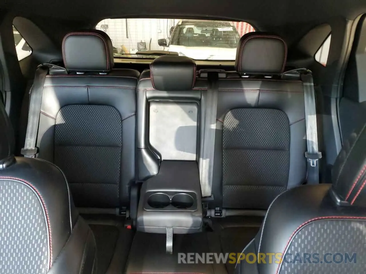 10 fotografías del automóvil dañado 1FMCU9NA8SUA42348 FORD ESCAPE ST 2025