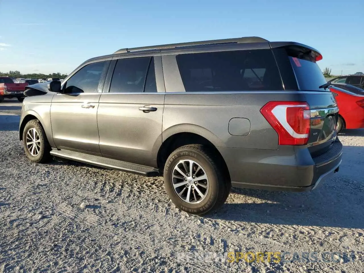 2 fotografías del automóvil dañado 1FMJK1HT7KEA38443 FORD EXPEDITION 2019