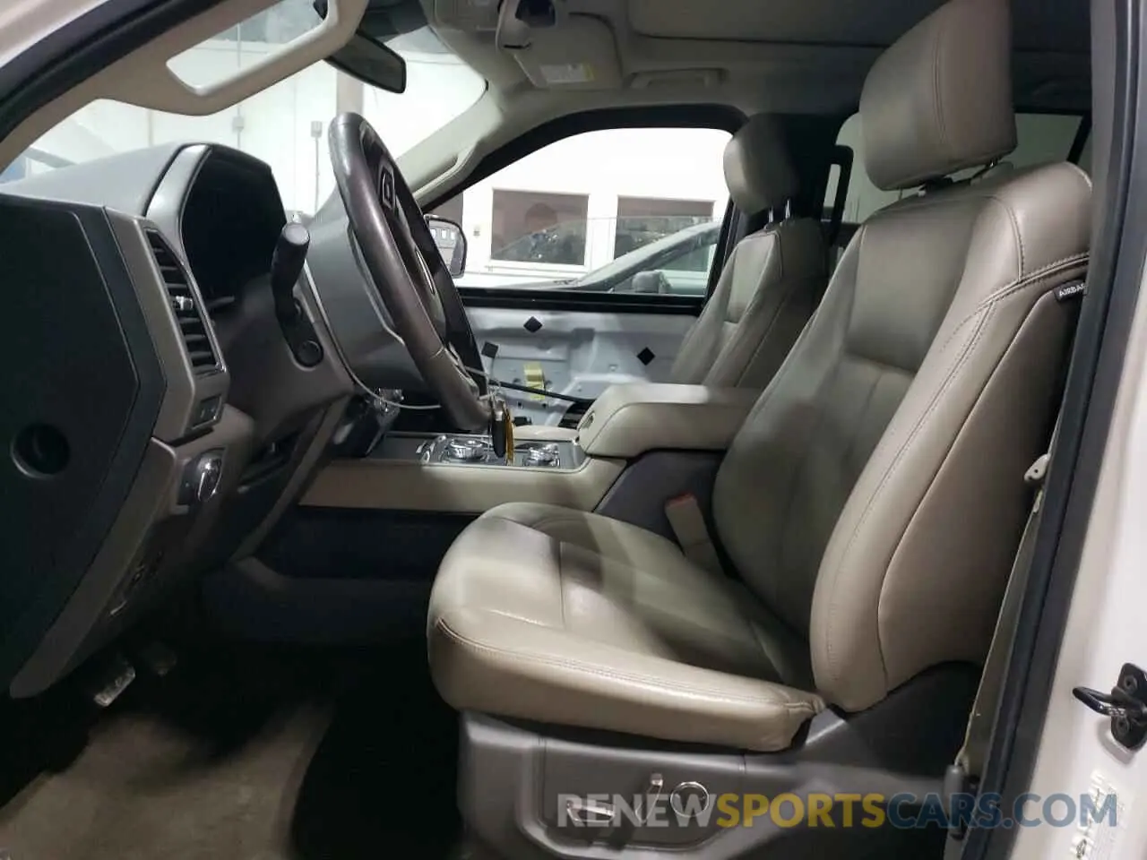 7 fotografías del automóvil dañado 1FMJK1JT2KEA70078 FORD EXPEDITION 2019