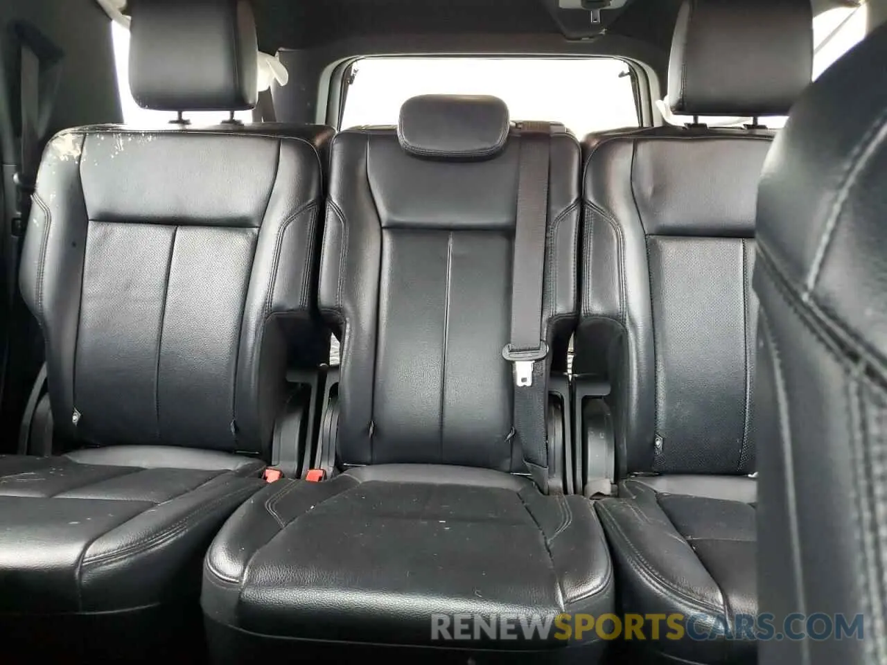 10 fotografías del automóvil dañado 1FMJK1JTXKEA80955 FORD EXPEDITION 2019