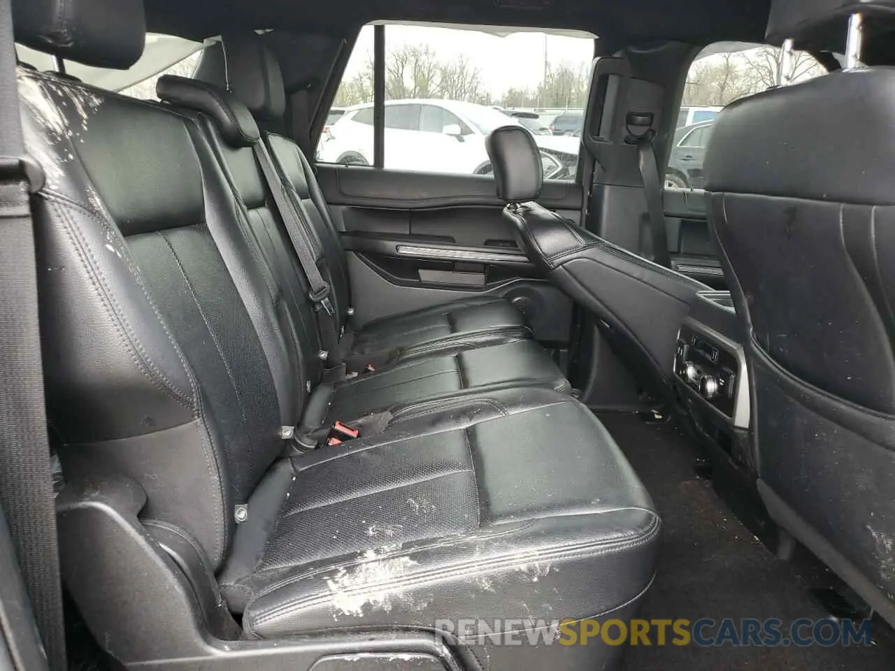 11 fotografías del automóvil dañado 1FMJK1JTXKEA80955 FORD EXPEDITION 2019