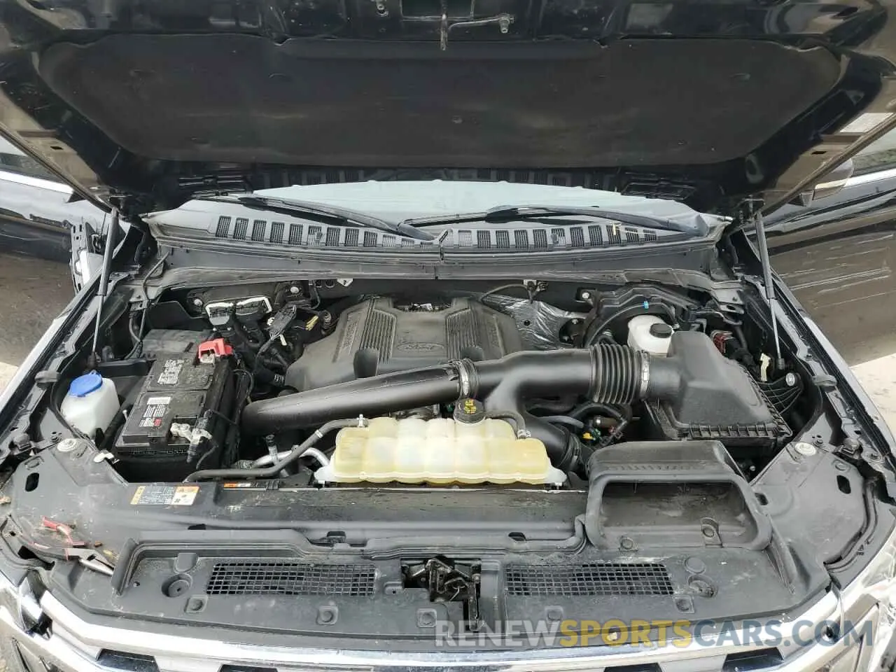 13 fotografías del automóvil dañado 1FMJK1JTXKEA80955 FORD EXPEDITION 2019