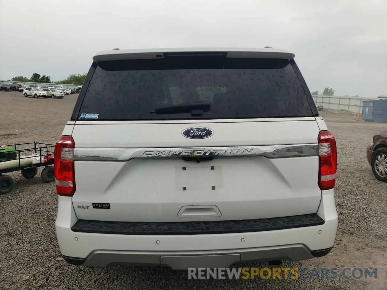 6 fotografías del automóvil dañado 1FMJU1HT0KEA47639 FORD EXPEDITION 2019