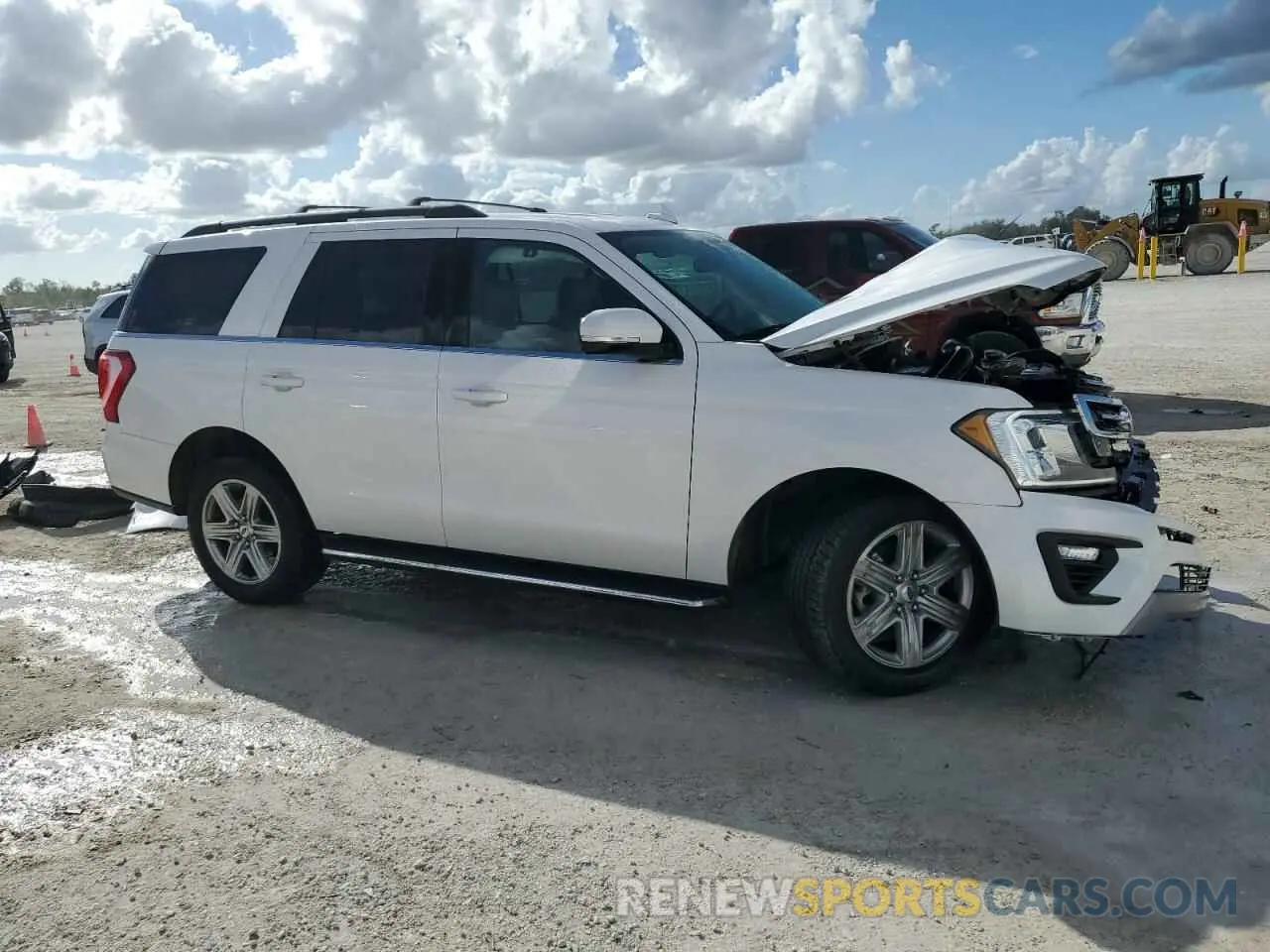 4 fotografías del automóvil dañado 1FMJU1HT2KEA45763 FORD EXPEDITION 2019