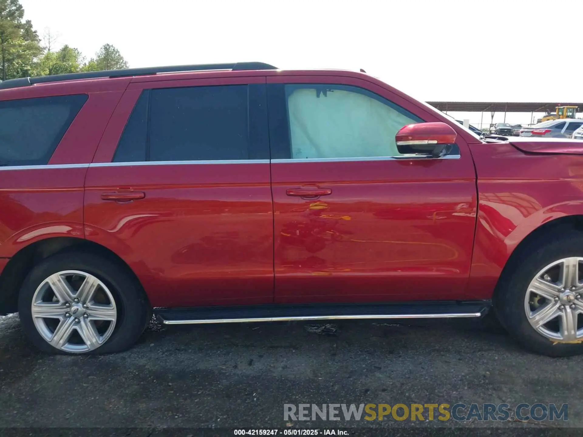13 fotografías del automóvil dañado 1FMJU1HT5KEA71256 FORD EXPEDITION 2019