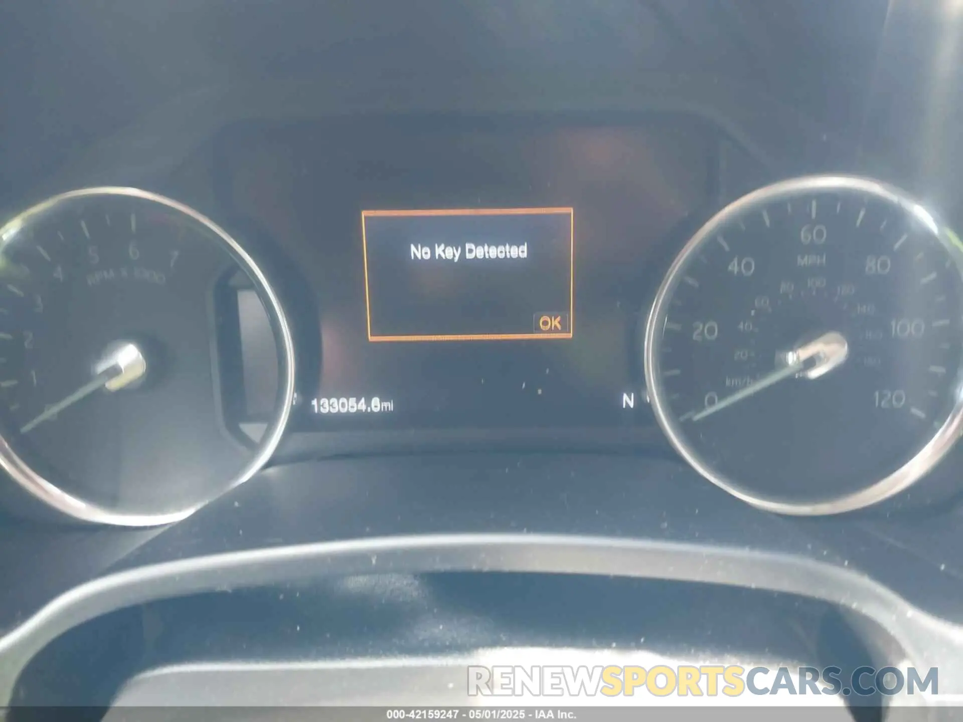 7 fotografías del automóvil dañado 1FMJU1HT5KEA71256 FORD EXPEDITION 2019
