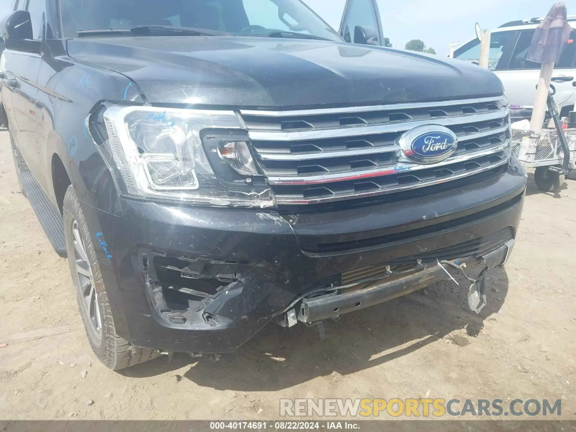 17 fotografías del automóvil dañado 1FMJU1HT5KEA84864 FORD EXPEDITION 2019