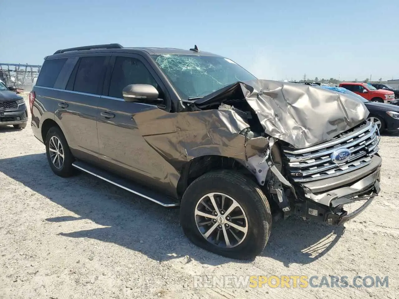 4 fotografías del automóvil dañado 1FMJU1HT7KEA03878 FORD EXPEDITION 2019