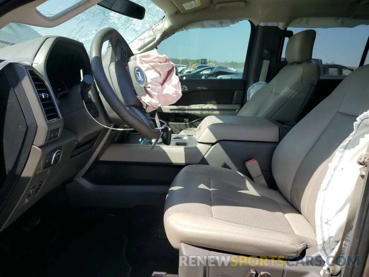 7 fotografías del automóvil dañado 1FMJU1HT7KEA03878 FORD EXPEDITION 2019
