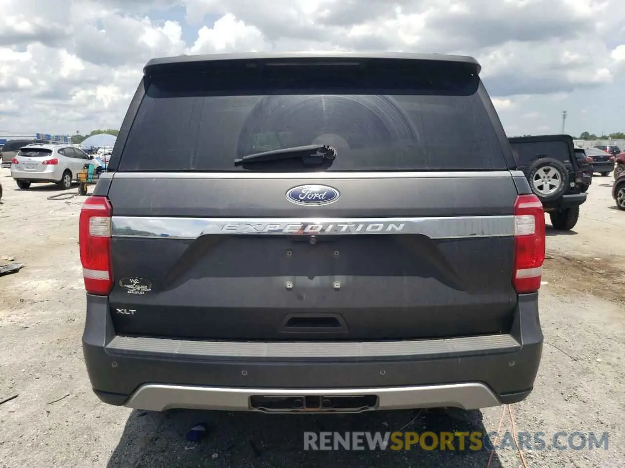 6 fotografías del automóvil dañado 1FMJU1HT9KEA67470 FORD EXPEDITION 2019
