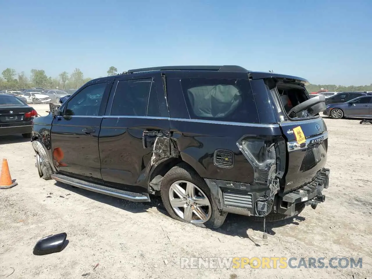 2 fotografías del automóvil dañado 1FMJU1HT9KEA69428 FORD EXPEDITION 2019