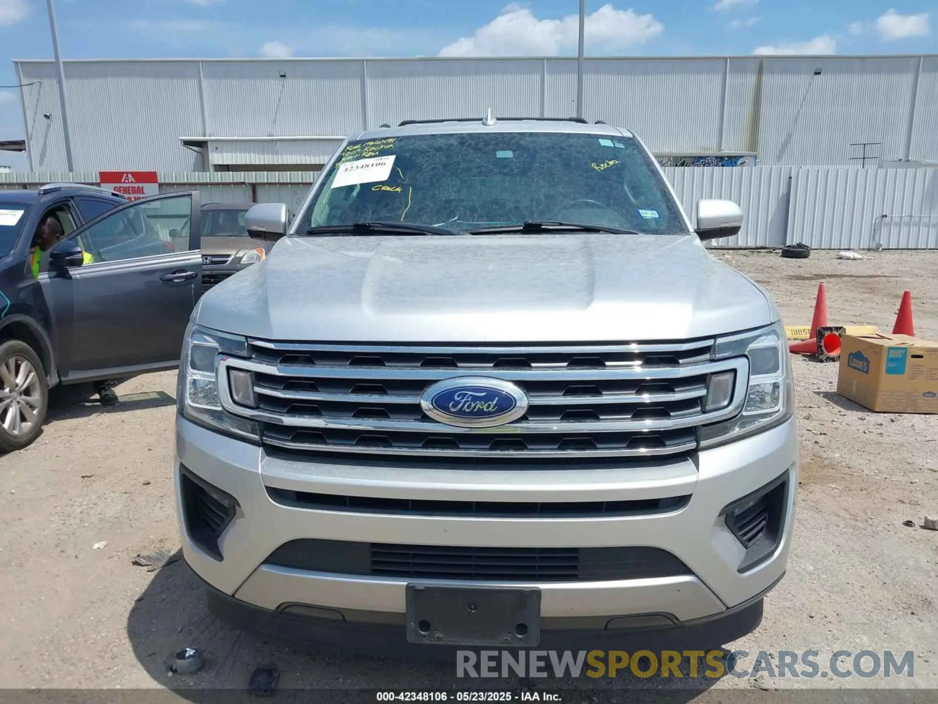 13 fotografías del automóvil dañado 1FMJU1HTXKEA16110 FORD EXPEDITION 2019