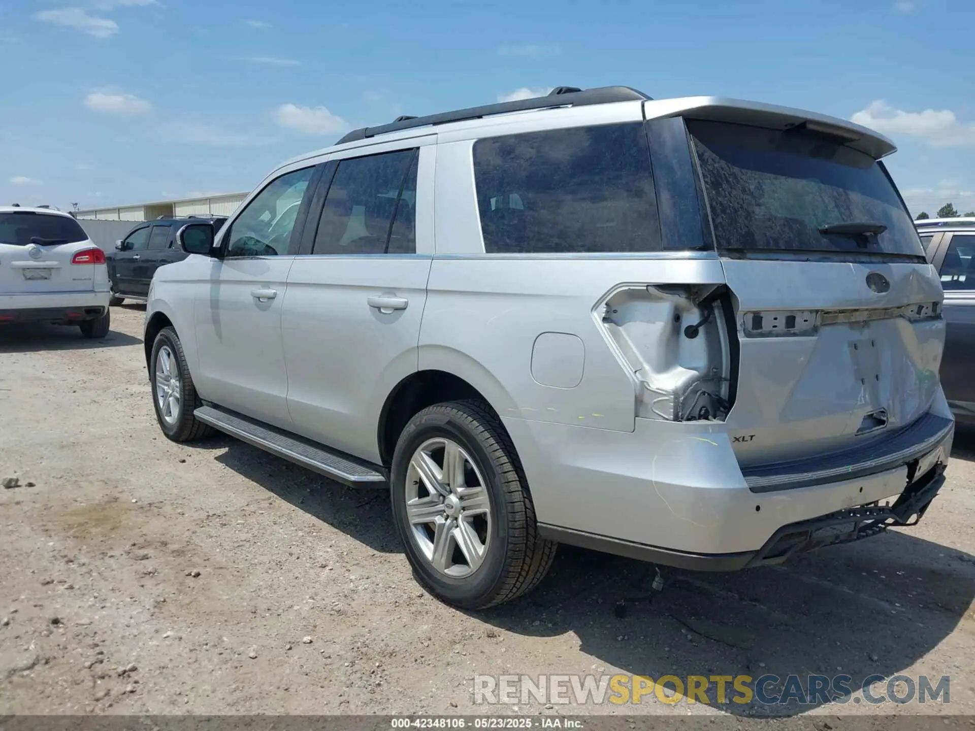 3 fotografías del automóvil dañado 1FMJU1HTXKEA16110 FORD EXPEDITION 2019