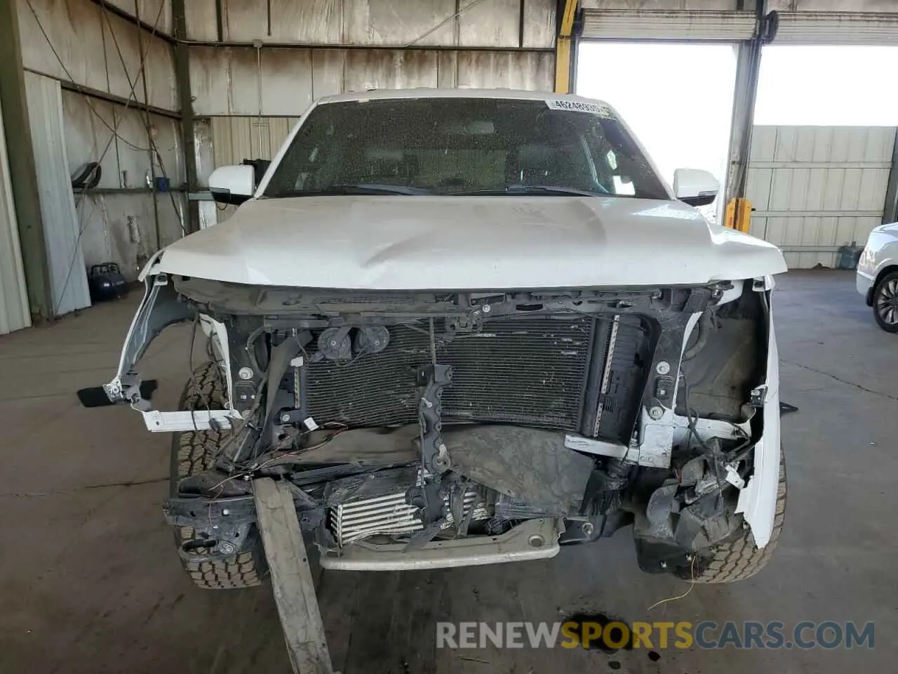 5 fotografías del automóvil dañado 1FMJU1JT3KEA30943 FORD EXPEDITION 2019