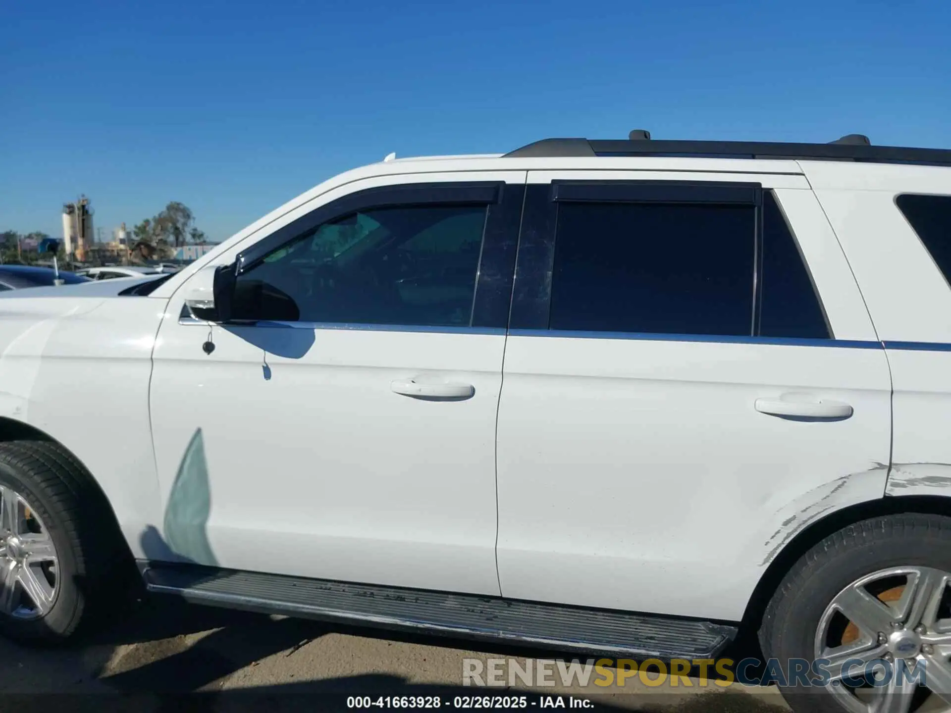 14 fotografías del automóvil dañado 1FMJU1JT4KEA31874 FORD EXPEDITION 2019