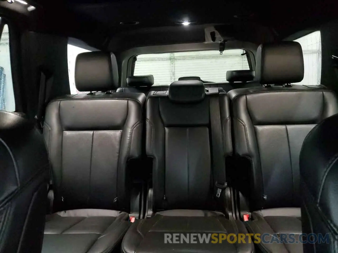 10 fotografías del automóvil dañado 1FMJU1JT8KEA74193 FORD EXPEDITION 2019
