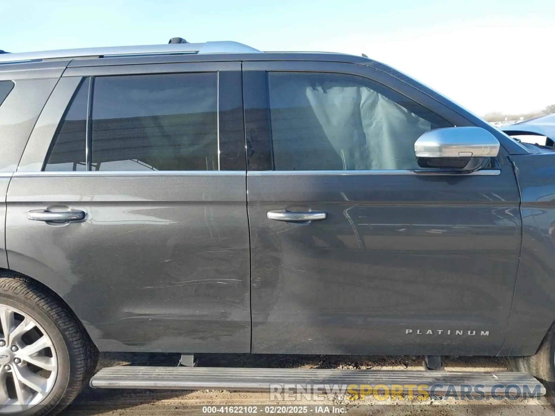 14 fotografías del automóvil dañado 1FMJU1LT9KEA48876 FORD EXPEDITION 2019