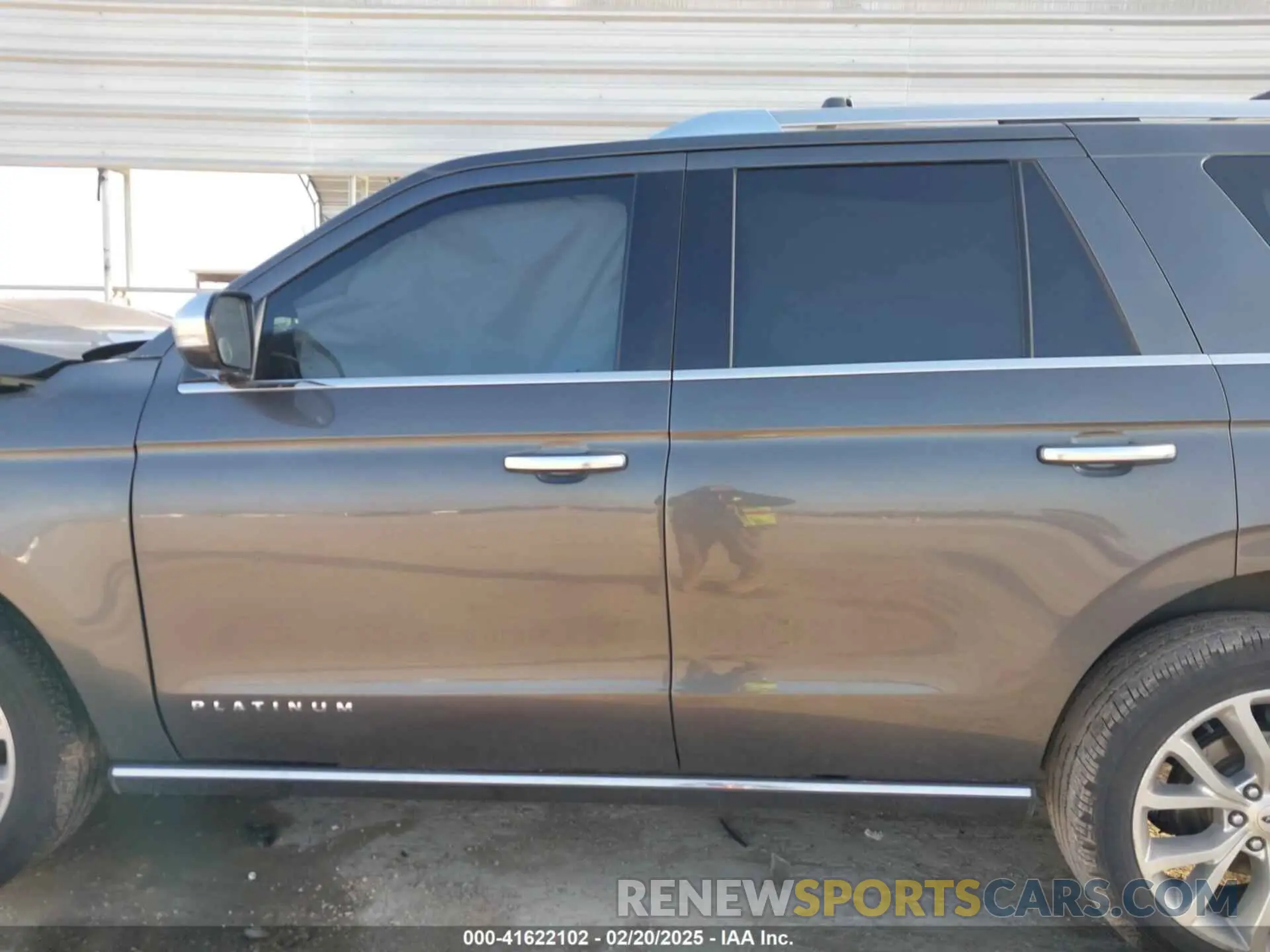 15 fotografías del automóvil dañado 1FMJU1LT9KEA48876 FORD EXPEDITION 2019
