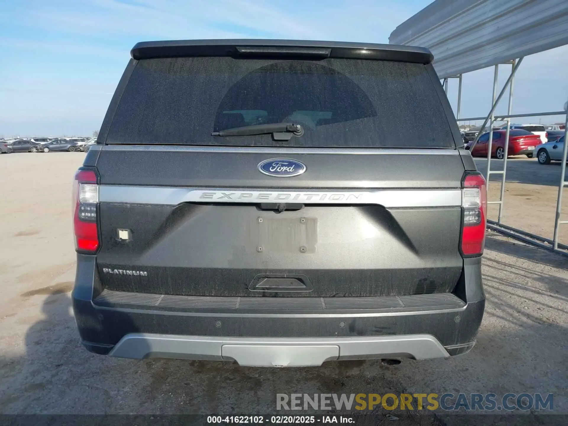 17 fotografías del automóvil dañado 1FMJU1LT9KEA48876 FORD EXPEDITION 2019