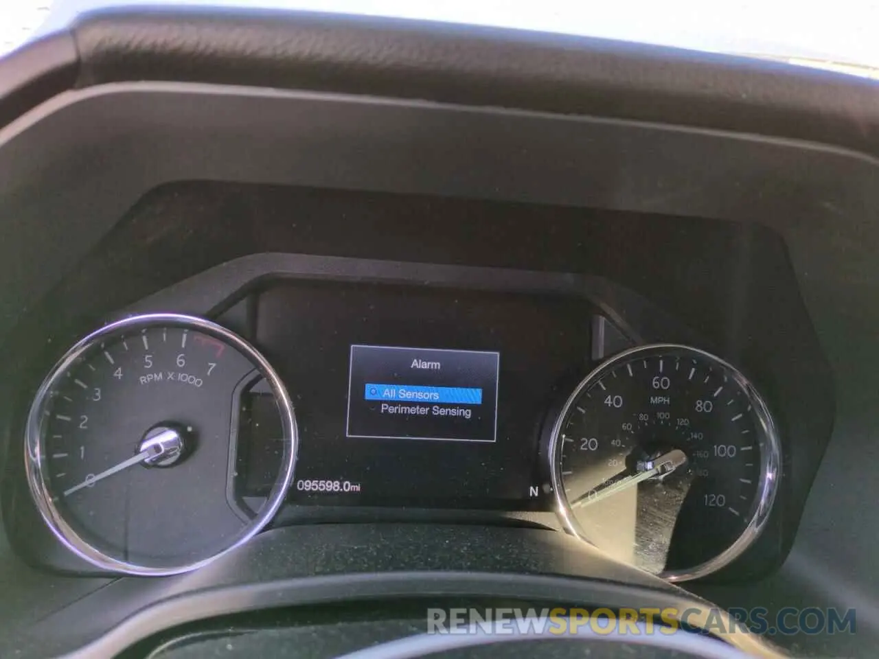9 fotografías del automóvil dañado 1FMJU1MT2KEA02496 FORD EXPEDITION 2019