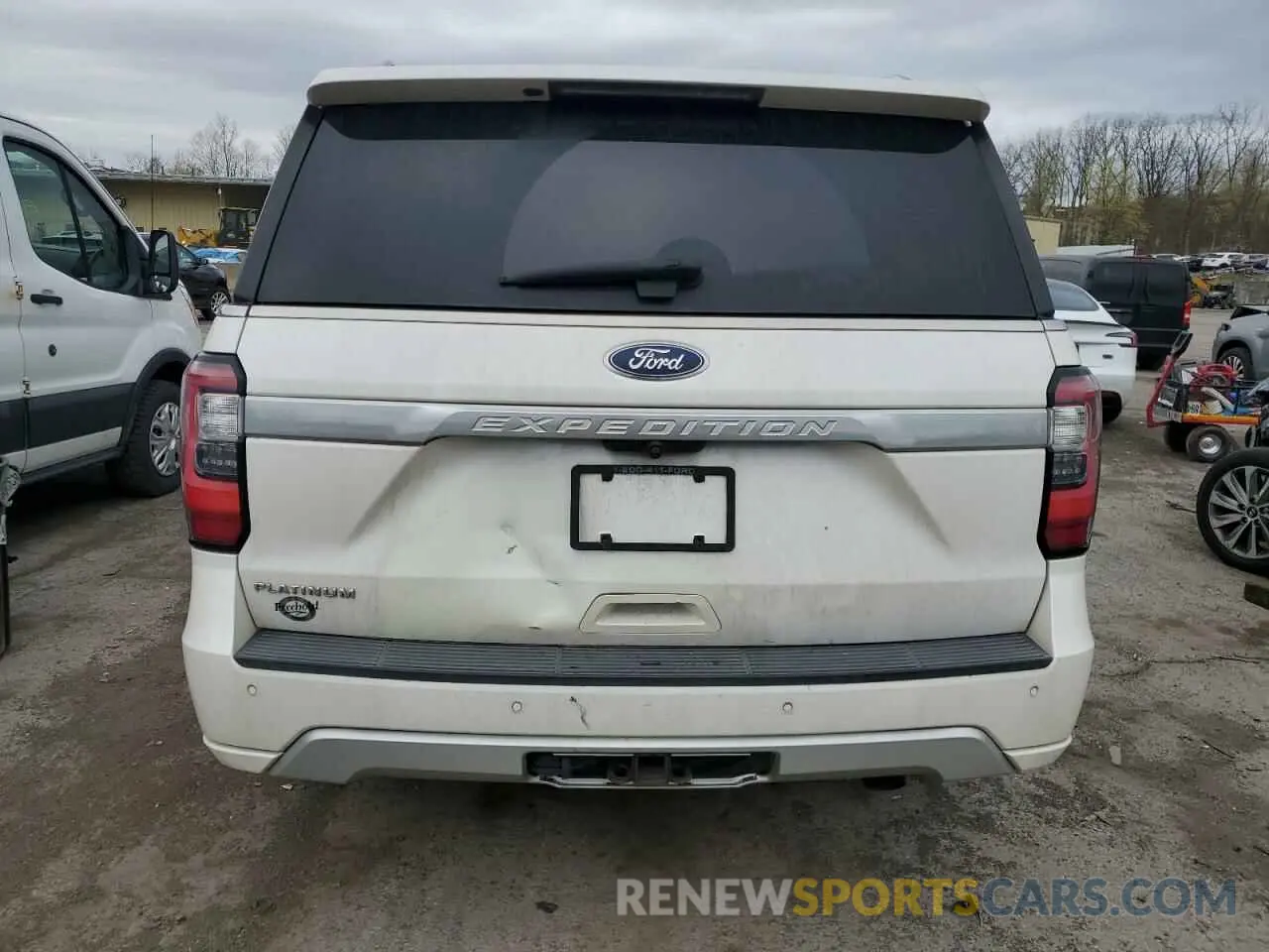 6 fotografías del automóvil dañado 1FMJU1MTXKEA03220 FORD EXPEDITION 2019