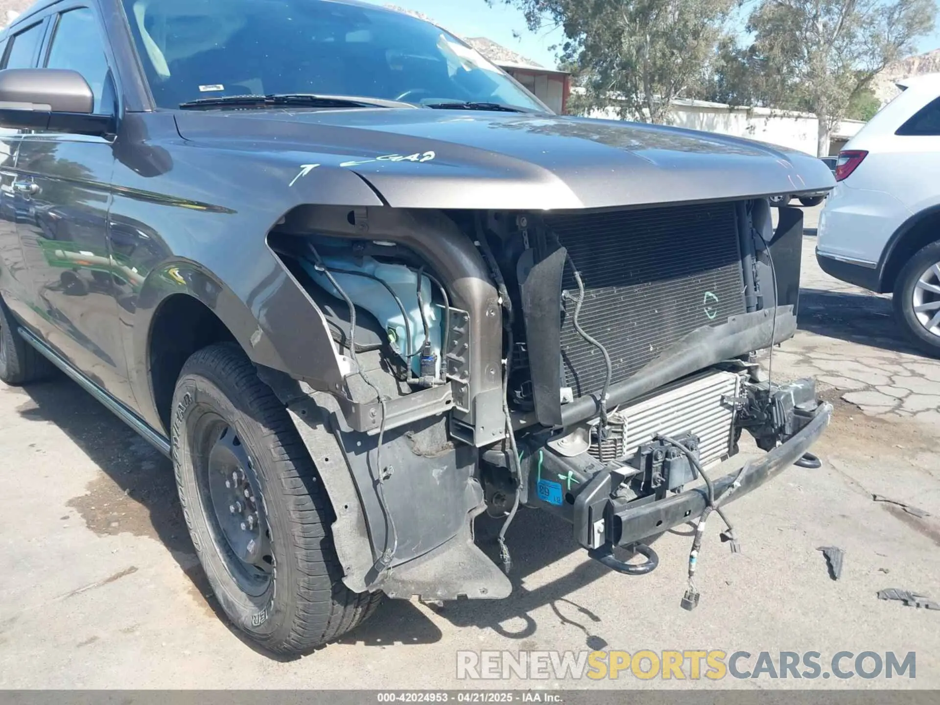 19 fotografías del automóvil dañado 1FMJU2AT7KEA58041 FORD EXPEDITION 2019