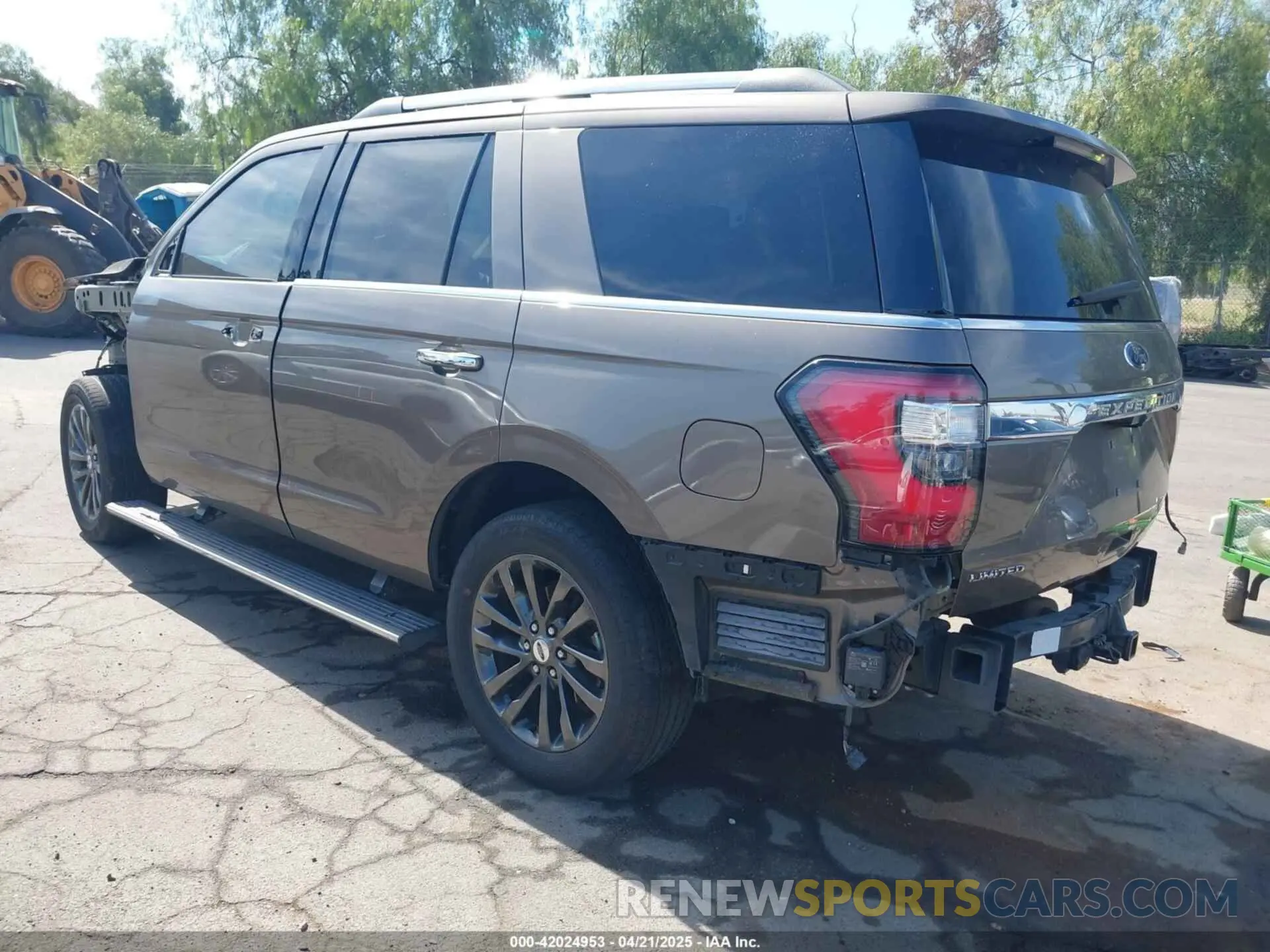 3 fotografías del automóvil dañado 1FMJU2AT7KEA58041 FORD EXPEDITION 2019