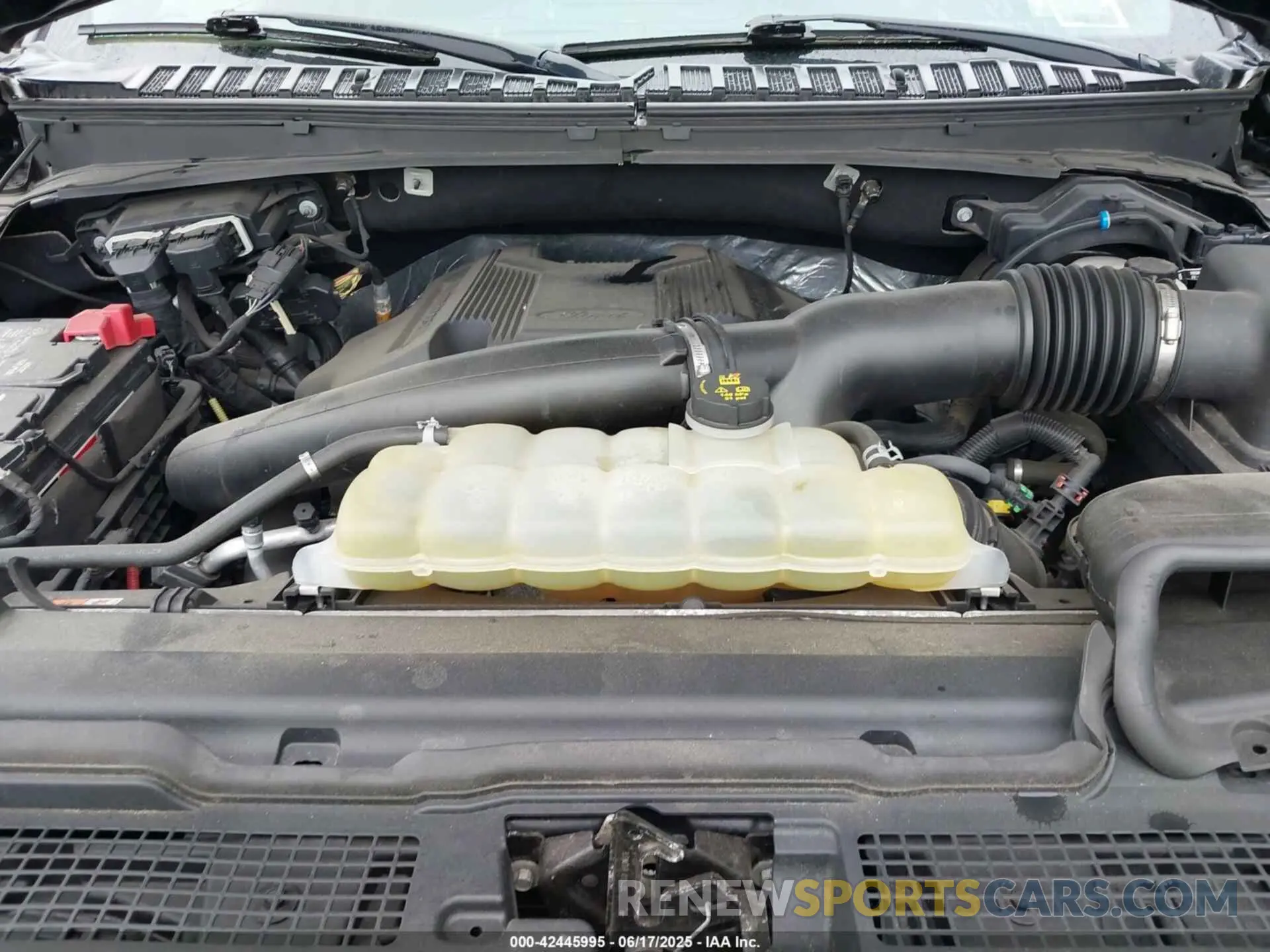 10 fotografías del automóvil dañado 1FMJU2AT8KEA53088 FORD EXPEDITION 2019