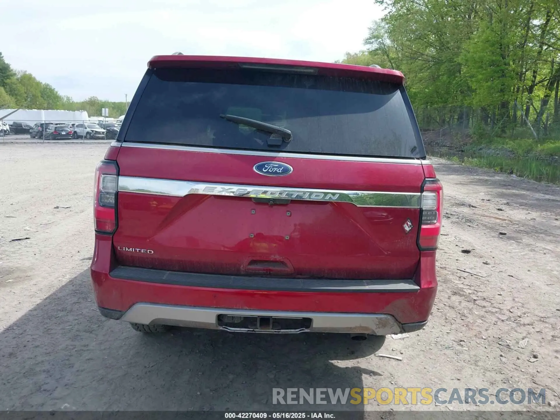 16 fotografías del automóvil dañado 1FMJU2ATXKEA86478 FORD EXPEDITION 2019
