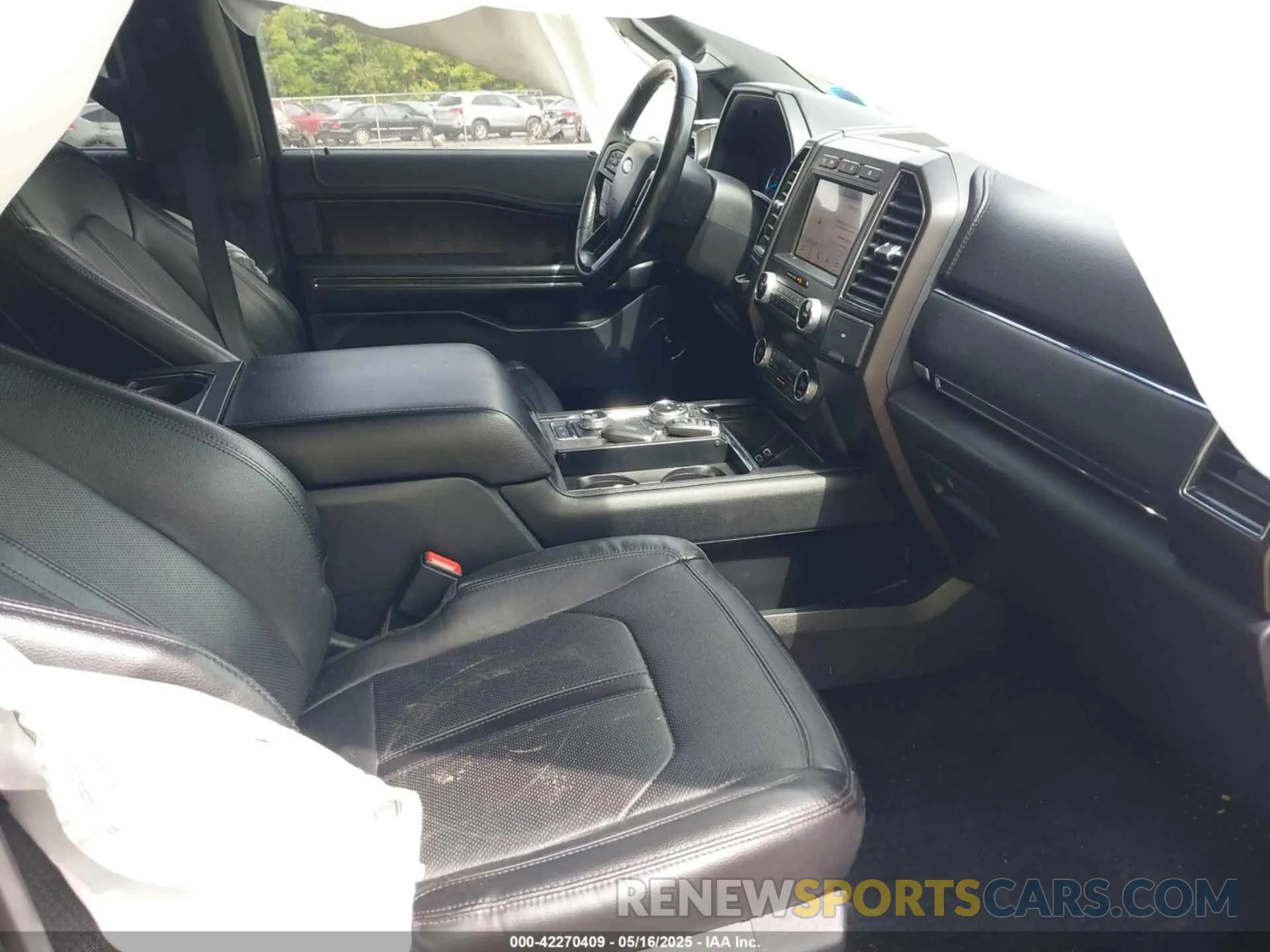 5 fotografías del automóvil dañado 1FMJU2ATXKEA86478 FORD EXPEDITION 2019