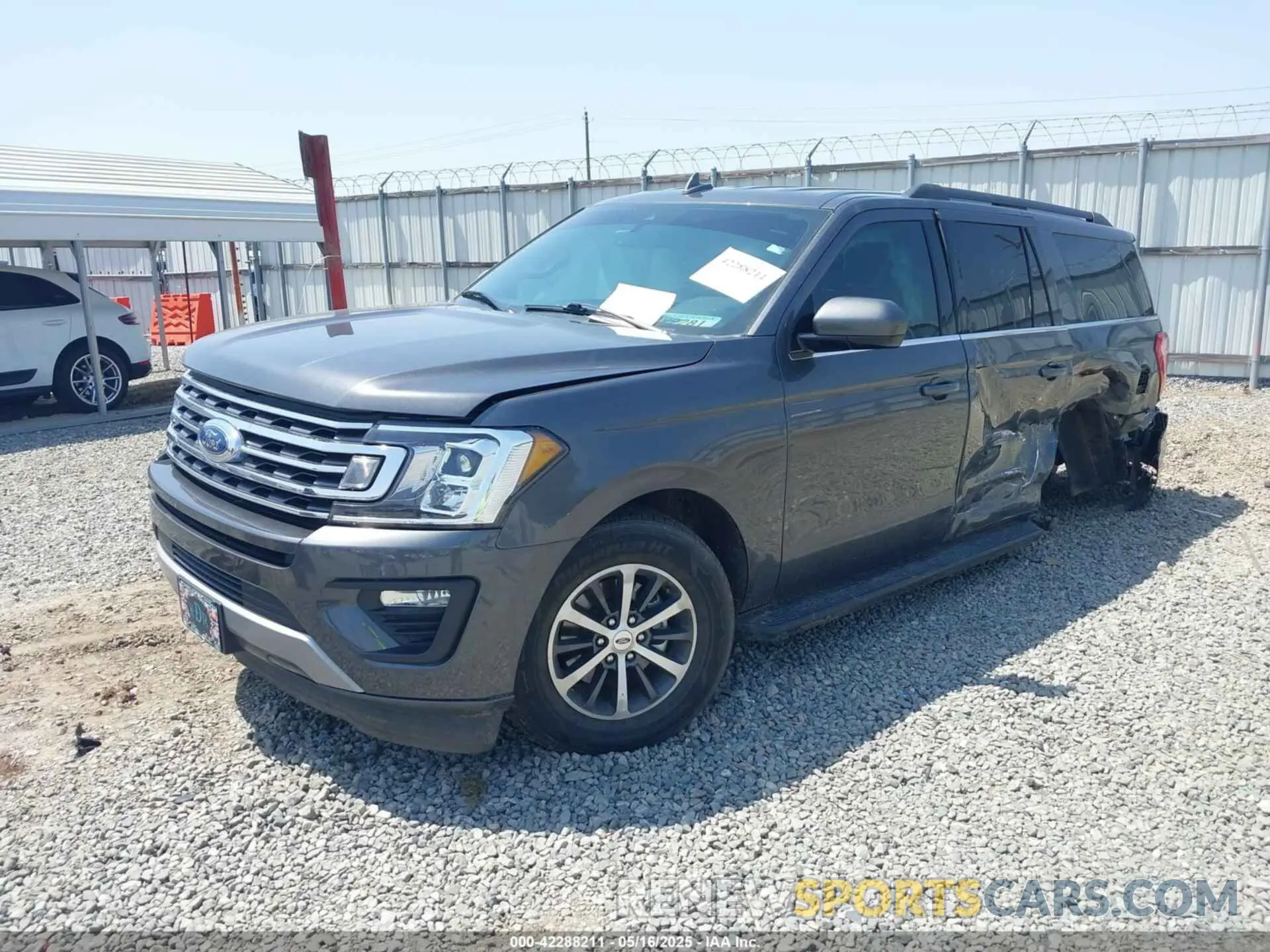 2 fotografías del automóvil dañado 1FMJK1HT9LEA70229 FORD EXPEDITION 2020